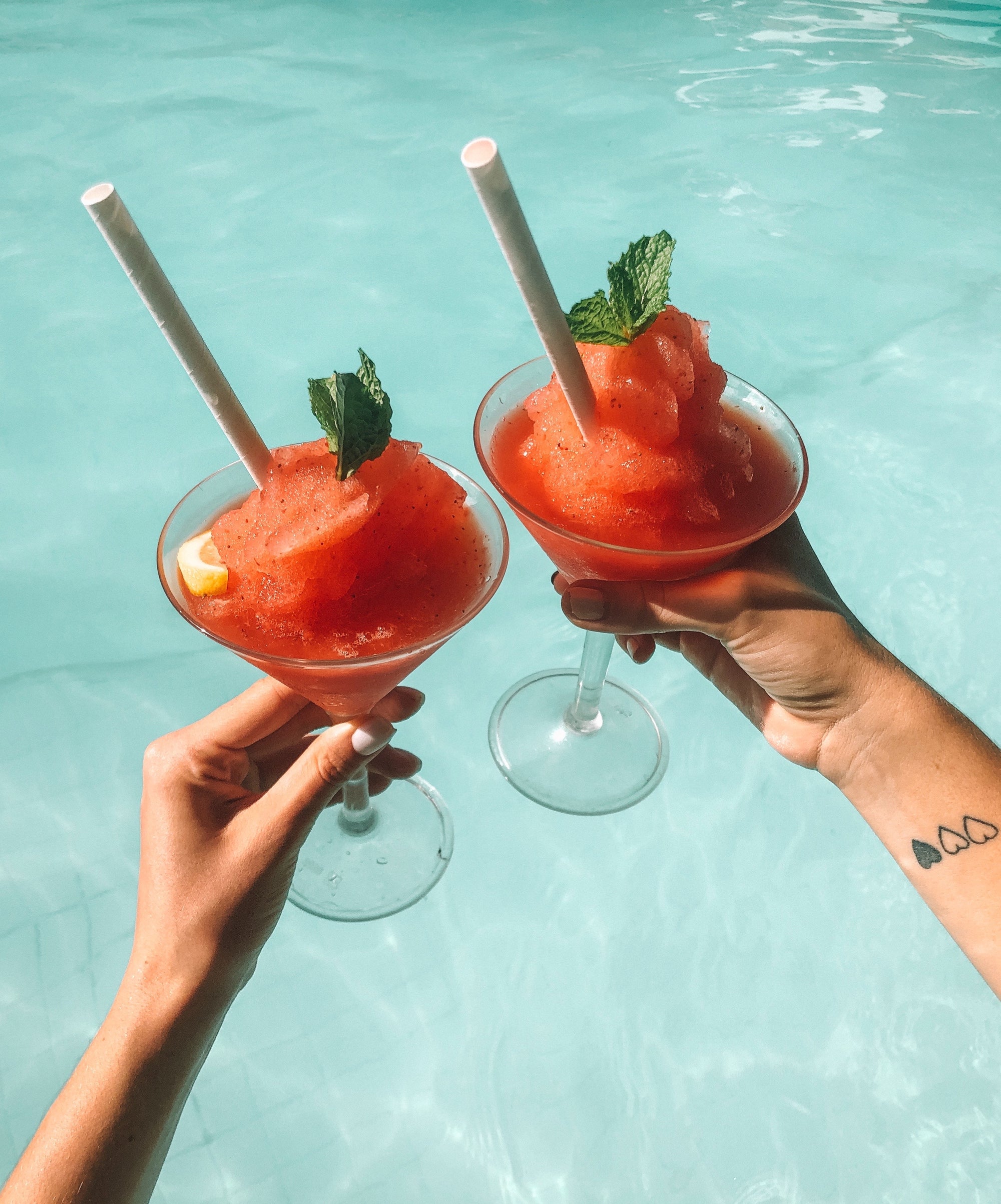 Eiskalte Erfrischung mit Kick – das drinx Cocktail-Slusheis